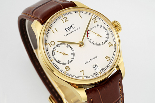 IWCコピー 構造は52010ムーブメントと80%の一致度がある 速報新作発表 時計