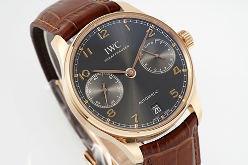 IWCスーパーコピー 防水 文字盤 サファイアミラー 機能性良い メンズ時計