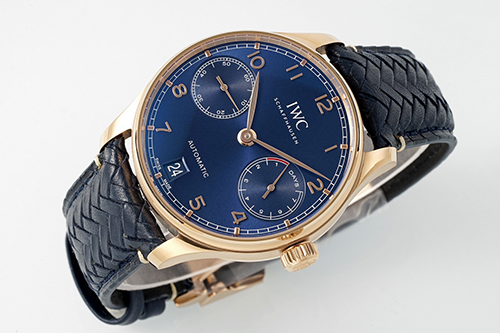 IWCスーパーコピー 牛革ベルト付きメンズウォッチ 新作 人気 スイス時計 メンズ