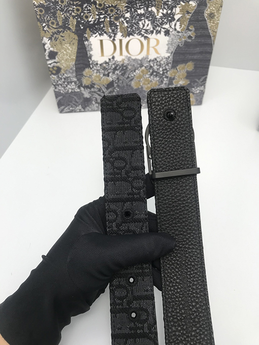 ディオール ベルトスーパーコピー  DIOR  30Montaigne リバーシブルベルト