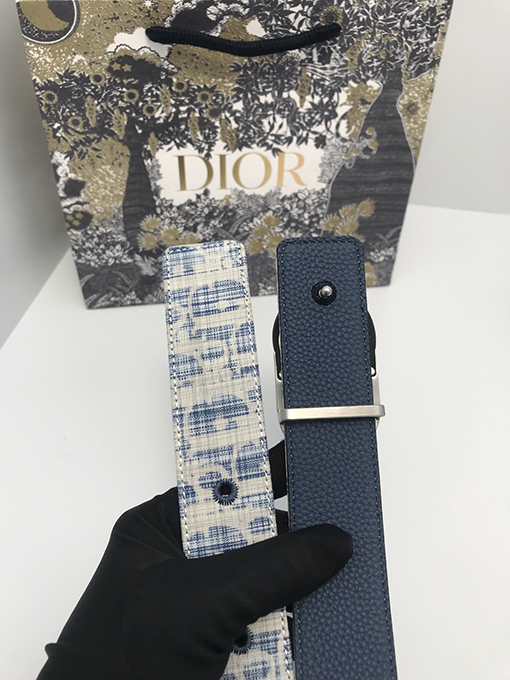 ディオール ベルトスーパーコピー  DIOR  30Montaigne リバーシブルベルト