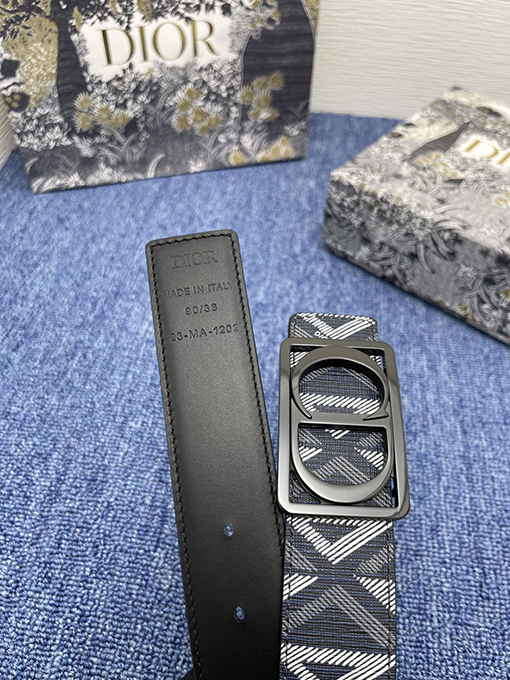 ディオール ベルトコピー DIOR アーカイブ ネイビーブルー CDダイヤモンド パターン ベルト