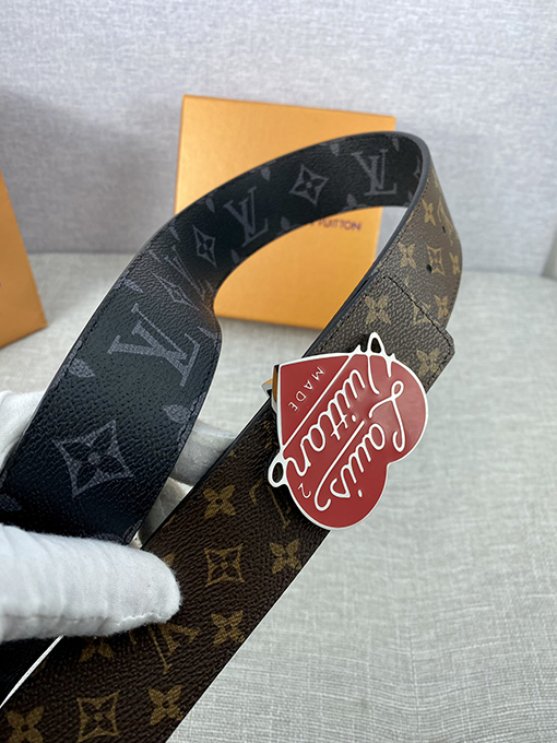 ヴィトン  ベルト スーパーコピー Circle 40mm ダブルフェイスベルト - の多彩なアイコンが融合