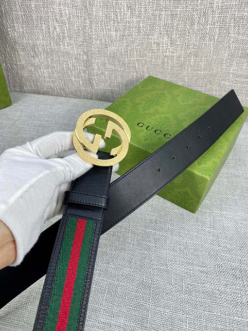グッチベルト スーパーコピー GUCCI クラシックキャンバス織り、レザーボーダーとダブルGオリジナルスチールバックル付き 4.0cm幅