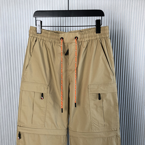 モンクレールパンツスーパーコピー MONCLERカーキ色の紐付きコットンワークショートパンツ・ロングパンツ