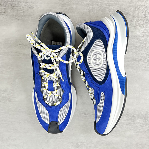 グッチスーパーコピー   Gucciの最新ヒットRUNシリーズスニーカー