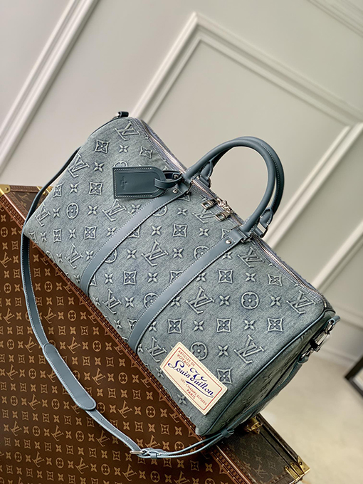 ヴィトンショルダー バックスーパーコピー Keepall Bandoulière 50 旅行バッグ、モノグラム柄で週末短旅行に最適 M22532