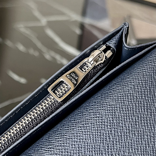 ヴィトン  財布 スーパーコピー Louis Vuitton の Brazza財布     M82306