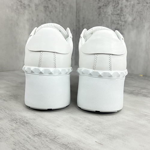 ヴァレンティノスーパーコピー スニーカー  牛革 通気性と吸汗性 シューズ