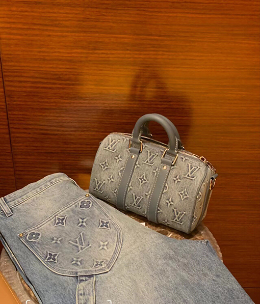 ヴィトン ショルダーバッグ スーパーコピー Keepall Bandoulière 25 M22762