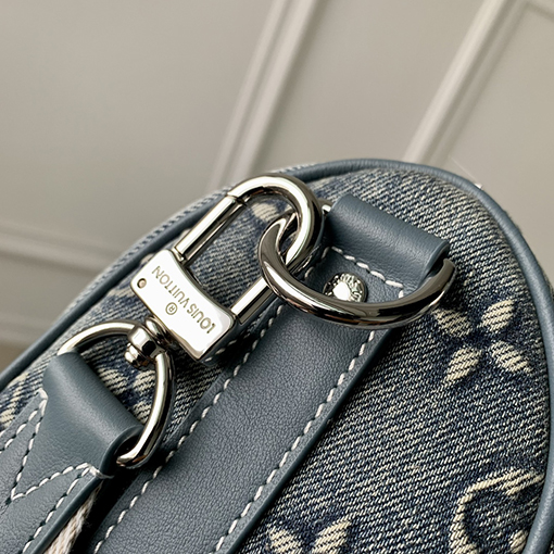 ヴィトン ショルダーバッグ スーパーコピー Keepall Bandoulière 25 M22762