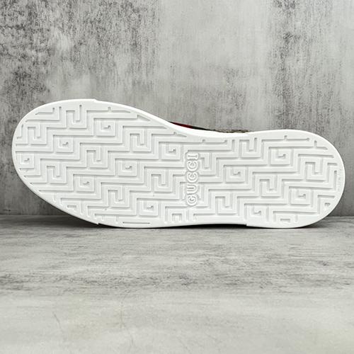 グッチスーパーコピー メンズ レディース Gucci 2023 ACE白い靴シリーズ