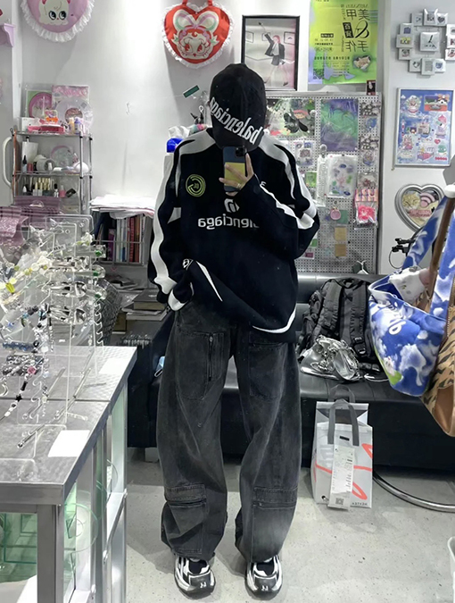 バレンシアガ  ニット セーター BALENCIAGAスーパーコピー ハイネック サッカー ニット