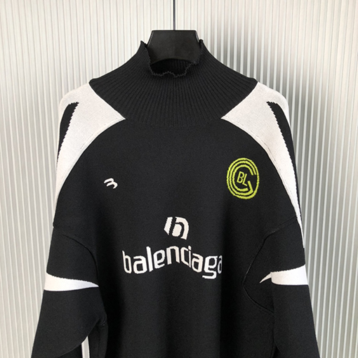 バレンシアガ  ニット セーター BALENCIAGAスーパーコピー ハイネック サッカー ニット