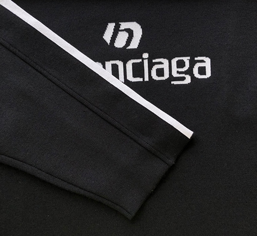 バレンシアガ  ニット セーター BALENCIAGAスーパーコピー ハイネック サッカー ニット