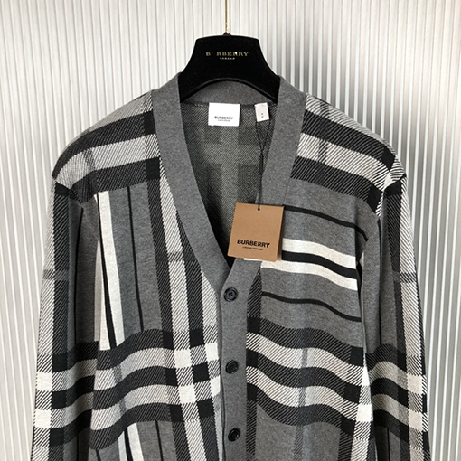 バーバリーカーディガン スーパーコピー  BURBERRY グレーチェック柄 ラウンドネックカーディガン