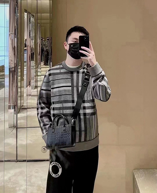 バーバリー ニット セーター スーパーコピー BURBERRY チェック柄 ラウンドネックプルオーバーニット