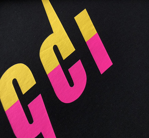 グッチ  スウェットTシャツ スーパーコピー gucci  ブレード ロゴ  スウェットTシャツ