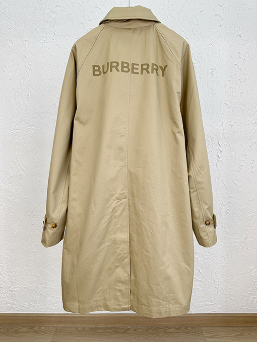 バーバリー コート  スーパーコピー  BURBERRY 防水素材ウィンドブレーカーコート