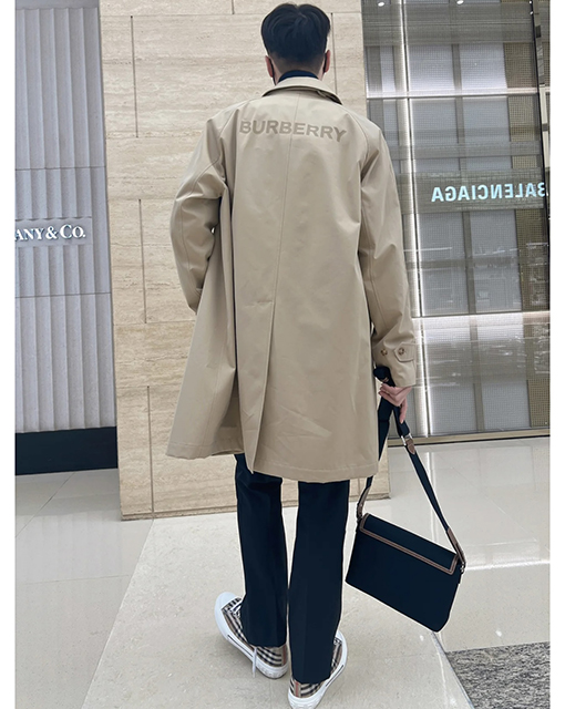 バーバリー コート  スーパーコピー  BURBERRY 防水素材ウィンドブレーカーコート