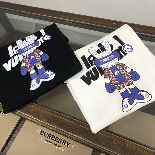 ルイヴィトンコピー 長袖 Tシャツ 生地の手触りがとても快適な襟のガードル パーカー