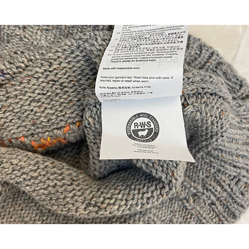 acne studios  ニット セーター  スーパーコピー 破れた穴の花柄セーター