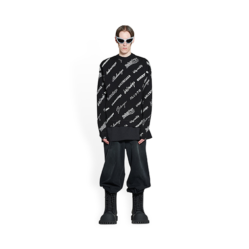 バレンシアガットカーディガン スーパーコピー ロゴマニア オールオーバー ブラック&ホワイト ラウンドネックセーター