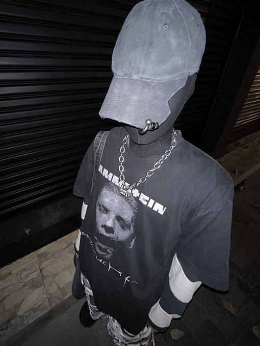 ヴェトモン 半袖Tシャツ コピー VETEMENTS ドイツ戦車アンチウォーシンボルプリント