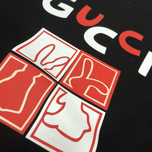 グッチ スウェットTシャツ   スーパーコピー  GUCCI カラフルな文字 プリントフーディー