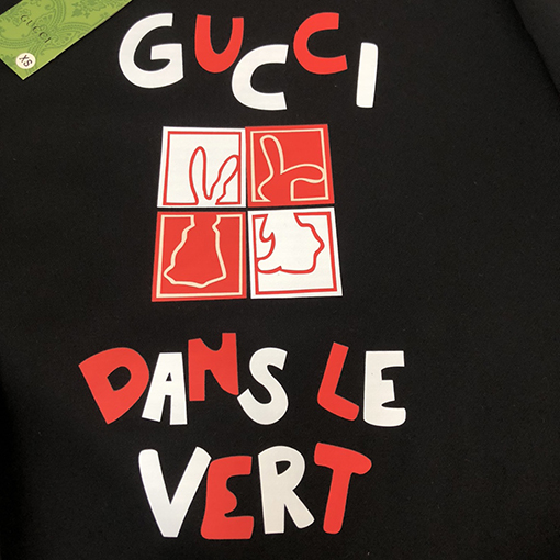 グッチ スウェットTシャツ   スーパーコピー  GUCCI カラフルな文字 プリントフーディー
