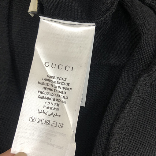 グッチ スウェットTシャツ コピー GUCCIレター プリントフーディー、自由な組み合わせでカッコ良さ満点