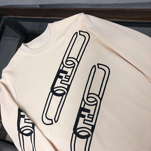 フェンディ スウェットTシャツ ピンバックル クラスプ FF  プリント