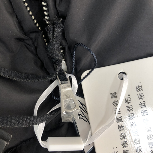 モンクレール  x パームエンジェルス  コラボの限定商品    MONCLER   袖ストライプ アームデザイン