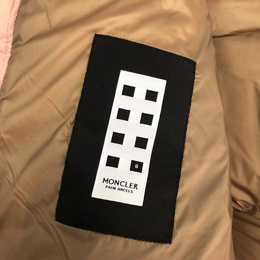 モンクレール  x パームエンジェルス  コラボの限定商品    MONCLER   袖ストライプ アームデザイン