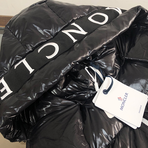 モンクレール ダウン スーパーコピー ロゴ入りMONCLER