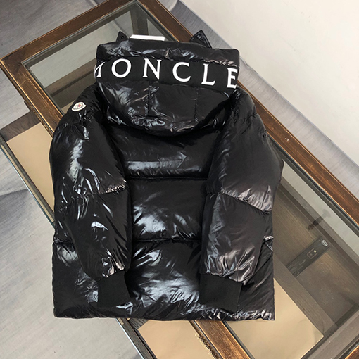モンクレール ダウン スーパーコピー ロゴ入りMONCLER