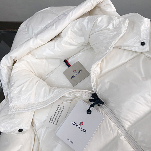 モンクレール ダウン スーパーコピー ロゴ入りMONCLER