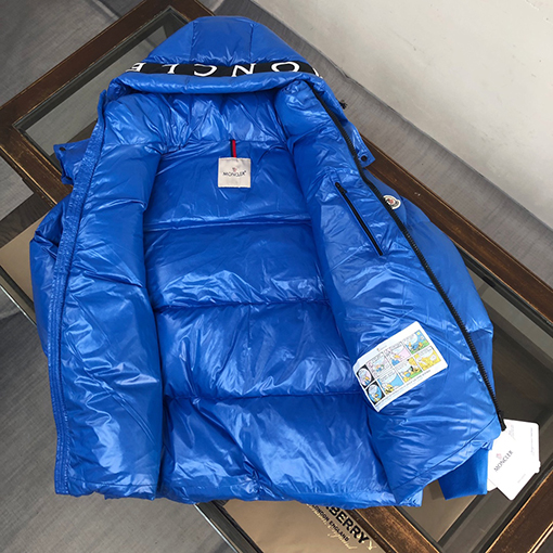 モンクレール ダウン スーパーコピー ロゴ入りMONCLER