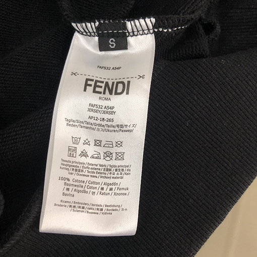 フェンディスウェットTシャツ コピー   FENDIラウンドネックスウェット