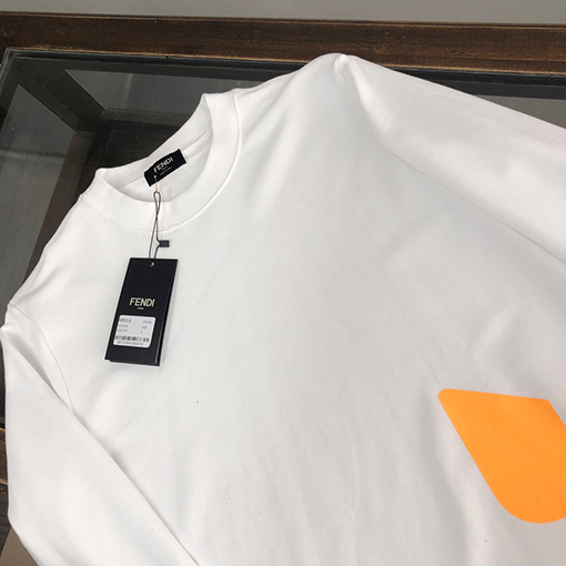 フェンディスウェットTシャツ コピー   FENDI 長袖 Tシャツ トップス
