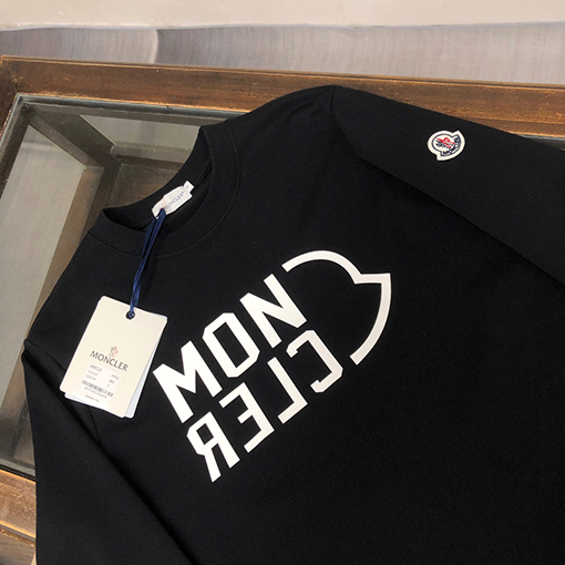 モンクレール スウェット長袖 Tシャツ ト MONCLER 魅力的なファッション プリント柄のラウンドネックスウェットTシャツ