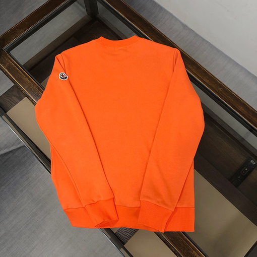 モンクレール スウェット長袖 Tシャツ ト MONCLER 魅力的なファッション プリント柄のラウンドネックスウェットTシャツ