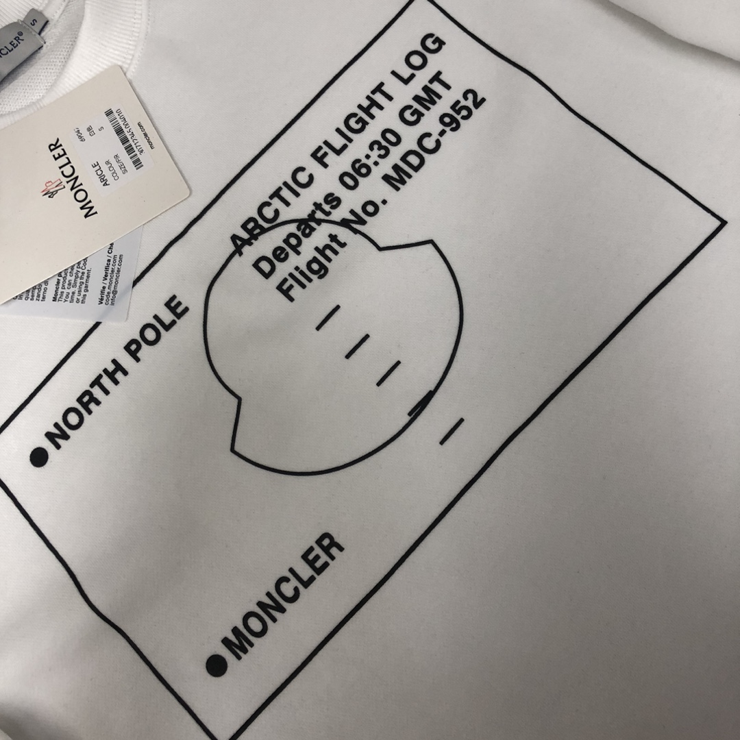 モンクレール スウェット長袖 Tシャツ ト MONCLER トレンディなラウンドネックプリントスウェットTシャツ