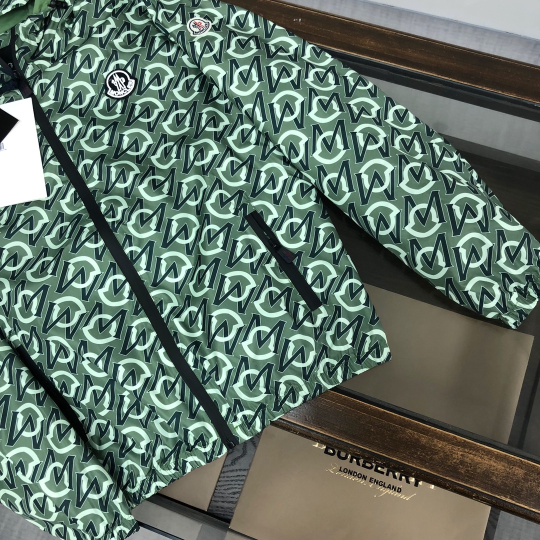 モンクレール ジャケットアウターコピーMONCLER ロゴデザインジャケット