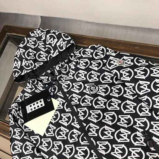 モンクレール ジャケットアウターコピーMONCLER ジップアップ ジャケット アウター