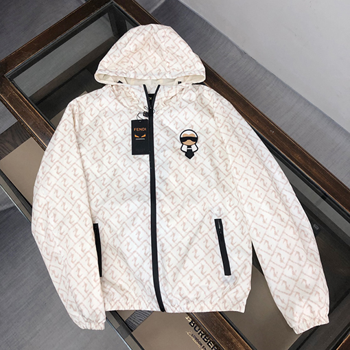 フェンディアウター スーパーコピー  FENDIジップアップ ジャケット アウター