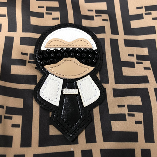 フェンディ ジャケット アウター スーパーコピー  FENDI 上質なフルプリントロゴ