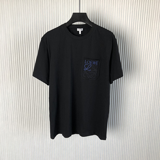 ロエベ 半袖Tシャツスーパーコピー  LOEWE ブルー刺繍ポケットと丸襟、爽やかな半袖Tシャツ