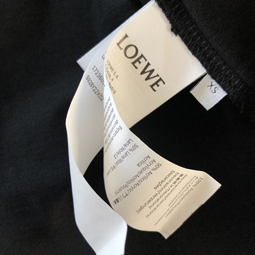 ロエベ 半袖Tシャツスーパーコピー  LOEWE ブルー刺繍ポケットと丸襟、爽やかな半袖Tシャツ