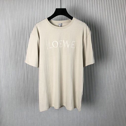 ロエベ 半袖Tシャツコピー LOEWE 噴き絵刺繍の花々が彩る短袖Tシャツ